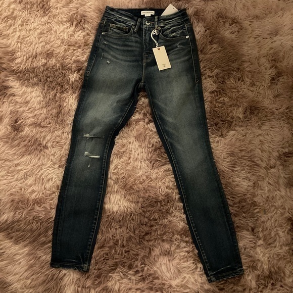 NWT Good American Good Legs Cropped Ankle Jean Size 0 - Picture 1 of 9